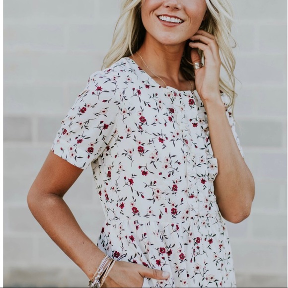 Beautiful floral dress. - Picture 4 of 4